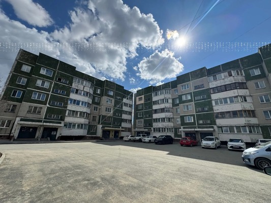 Продам двухкомнатную (2-комн.) квартиру, Южно-Сахалинская ул, 6, Южно-Сахалинск г