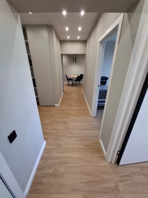 Продам трехкомнатную (3-комн.) квартиру, им Б.П.Полевого ул, 1, Южно-Сахалинск г