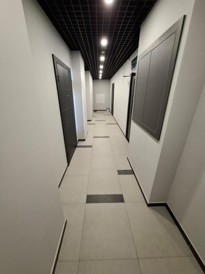 Продам трехкомнатную (3-комн.) квартиру, им Б.П.Полевого ул, 1, Южно-Сахалинск г