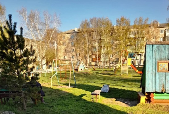 Продам двухкомнатную (2-комн.) квартиру, Мира ул, 34, Алейск г