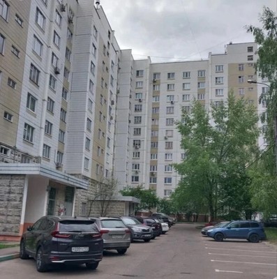 Продам двухкомнатную (2-комн.) квартиру, Адмирала Лазарева ул, 40, Москва г