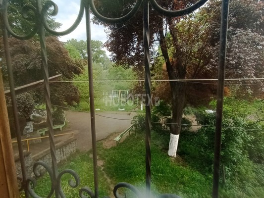 Продам однокомнатную (1-комн.) квартиру, Комарова ул, 52, Апшеронск г