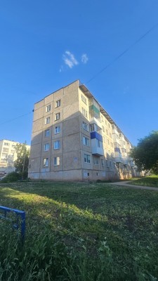 Продам многокомнатную квартиру, 25-й мкр, 16, Октябрьский г