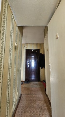 Продам многокомнатную квартиру, 25-й мкр, 16, Октябрьский г