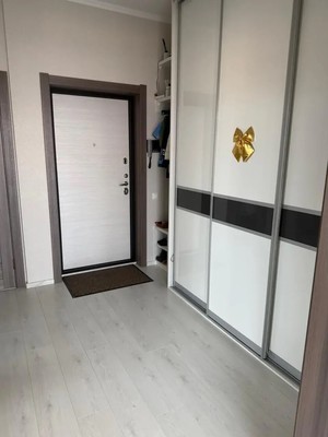 Продам двухкомнатную (2-комн.) квартиру, Ветеранская ул, 16к8, Южно-Сахалинск г