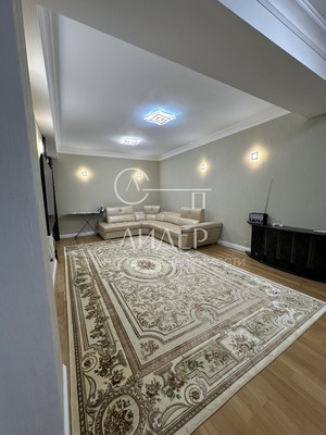 Продам трехкомнатную (3-комн.) квартиру, Курортный (Хостинский р-н) пр-кт, 95А, Сочи г