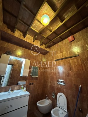 Продам трехкомнатную (3-комн.) квартиру, Курортный (Хостинский р-н) пр-кт, 95А, Сочи г