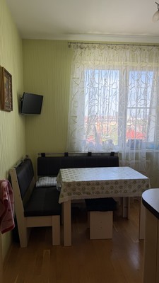 Продам двухкомнатную (2-комн.) квартиру, Агрохимическая ул, 64, Краснодар г