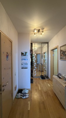 Продам двухкомнатную (2-комн.) квартиру, Агрохимическая ул, 64, Краснодар г