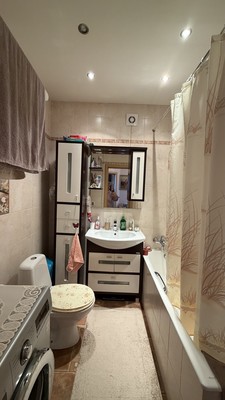 Продам двухкомнатную (2-комн.) квартиру, Агрохимическая ул, 64, Краснодар г