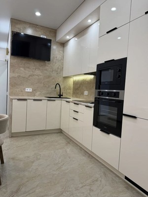 Продам однокомнатную (1-комн.) квартиру, Крымской весны ул, 13, Мирное с