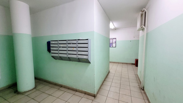 Продам двухкомнатную (2-комн.) квартиру, Курская ул, 27, Казань г