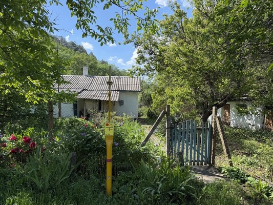 Продам дом, Заречная ул, 1, Малиновка с, 0 км от города