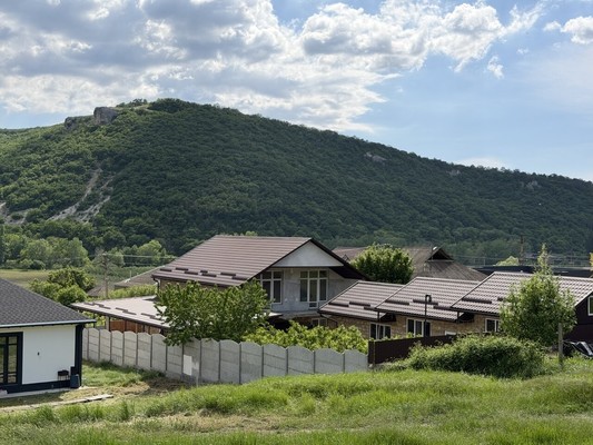 Продам дом, Заречная ул, 1, Малиновка с, 0 км от города