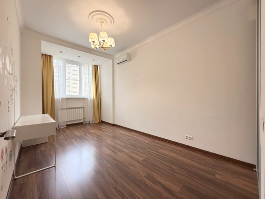 Продам трехкомнатную (3-комн.) квартиру, Тимирязева ул, 41, Нижний Новгород г