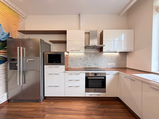 Продам трехкомнатную (3-комн.) квартиру, Тимирязева ул, 41, Нижний Новгород г