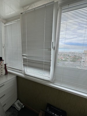 Продам трехкомнатную (3-комн.) квартиру, Железнодорожная ул, 21, Симферополь г