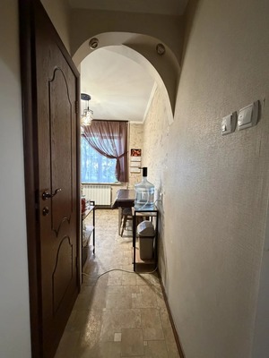 Продам двухкомнатную (2-комн.) квартиру, Бела Куна ул, 27, Симферополь г