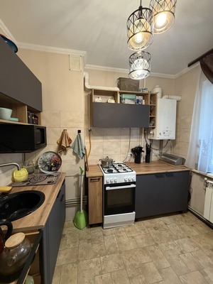 Продам двухкомнатную (2-комн.) квартиру, Бела Куна ул, 27, Симферополь г