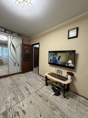 Продам двухкомнатную (2-комн.) квартиру, Бела Куна ул, 27, Симферополь г