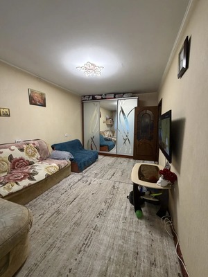 Продам двухкомнатную (2-комн.) квартиру, Бела Куна ул, 27, Симферополь г