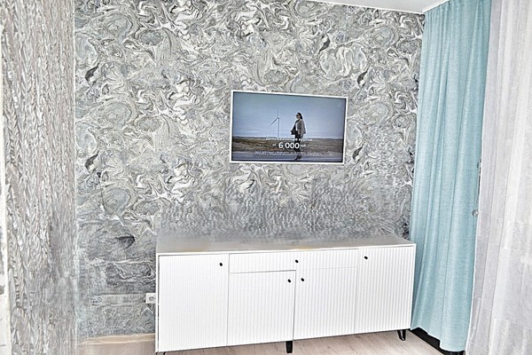 Продам двухкомнатную (2-комн.) квартиру, им. писателя Знаменского пр-кт, 9к4, Краснодар г