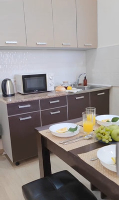 Продам двухкомнатную (2-комн.) квартиру, Виноградная ул, 224/11, Беранда с