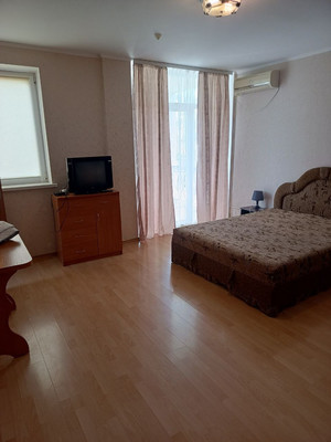 Продам двухкомнатную (2-комн.) квартиру, Морская ул, 87, Коктебель пгт