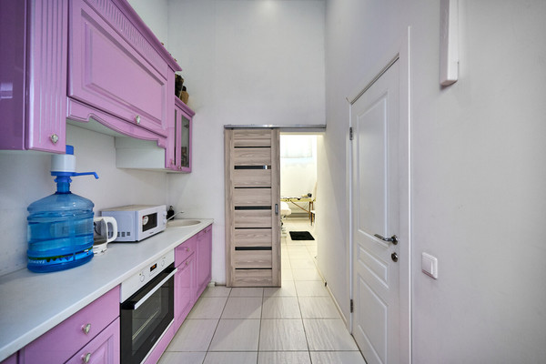 Продам салон красоты 101 м2, Веласкеса б-р, 5к4, Сосенское п