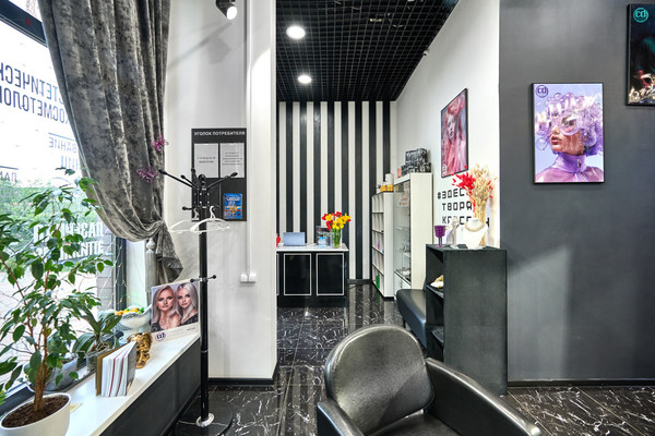 Продам салон красоты 101 м2, Веласкеса б-р, 5к4, Сосенское п