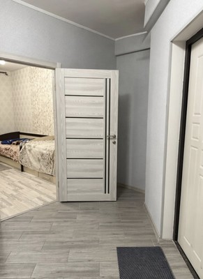 Продам двухкомнатную (2-комн.) квартиру, Генерала Донскова ул, 27к3, Новофедоровское п