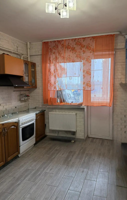 Продам двухкомнатную (2-комн.) квартиру, Генерала Донскова ул, 27к3, Новофедоровское п