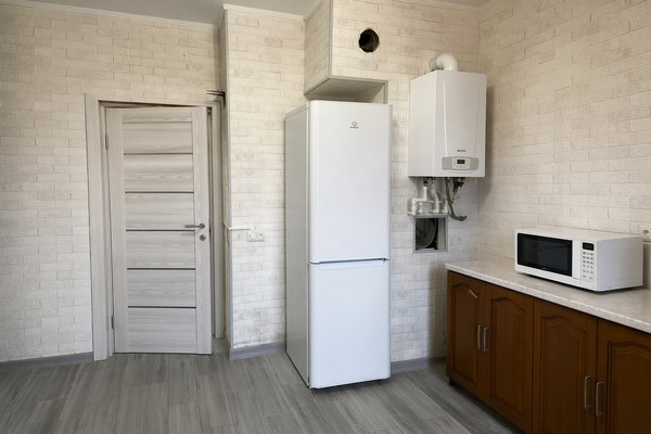 Продам двухкомнатную (2-комн.) квартиру, Генерала Донскова ул, 27к3, Новофедоровское п