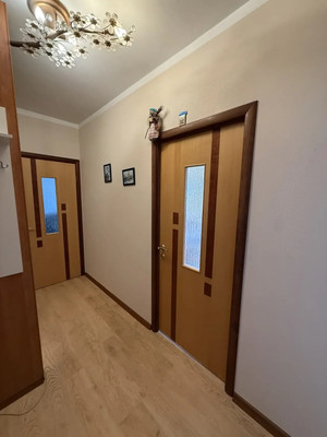 Продам двухкомнатную (2-комн.) квартиру, Адмирала Лазарева ул, 64, Москва г