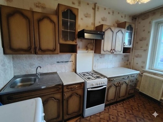 Продам двухкомнатную (2-комн.) квартиру, Солнечный городок мкр, 3, ЛМС п