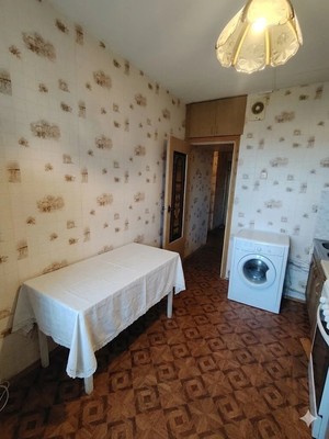 Продам двухкомнатную (2-комн.) квартиру, Солнечный городок мкр, 3, ЛМС п