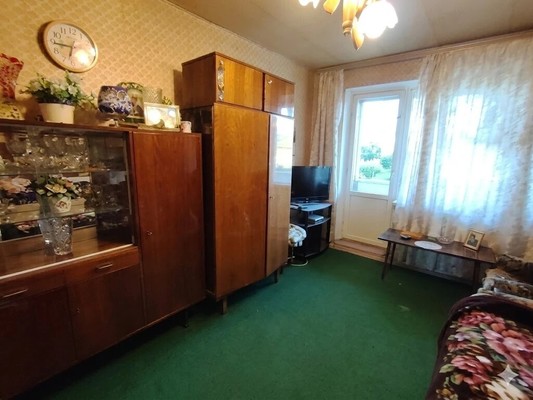 Продам двухкомнатную (2-комн.) квартиру, Солнечный городок мкр, 3, ЛМС п