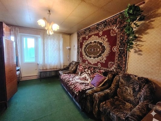 Продам двухкомнатную (2-комн.) квартиру, Солнечный городок мкр, 3, ЛМС п