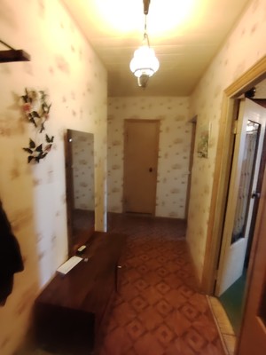 Продам двухкомнатную (2-комн.) квартиру, Солнечный городок мкр, 3, ЛМС п