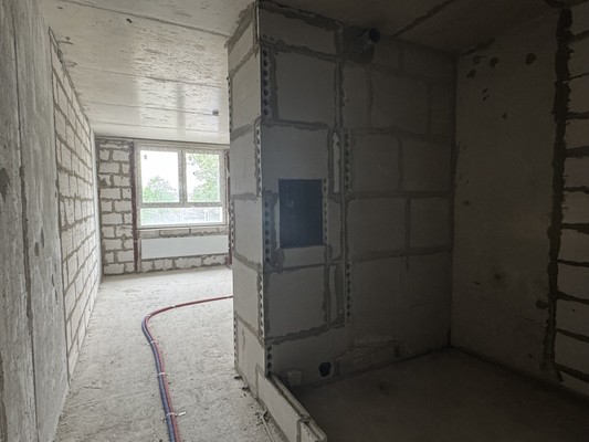 Продам однокомнатную (1-комн.) квартиру, Александровская ул, 3, Петрово-Дальнее с