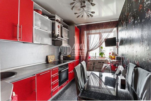 Продам трехкомнатную (3-комн.) квартиру, Таганская ул, 31к22, Москва г