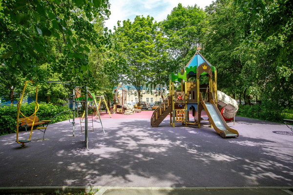 Продам трехкомнатную (3-комн.) квартиру, Таганская ул, 31к22, Москва г