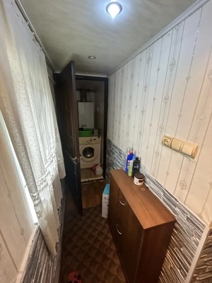 Продам двухкомнатную (2-комн.) квартиру, Индустриальная ул, 16, Симферополь г