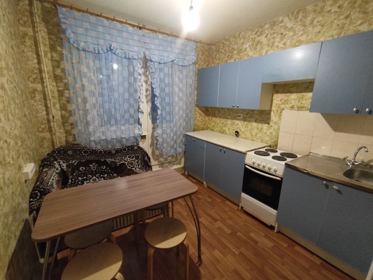 Продам однокомнатную (1-комн.) квартиру, Армейский (Кузнечики мкр.) проезд, 3, Подольск г