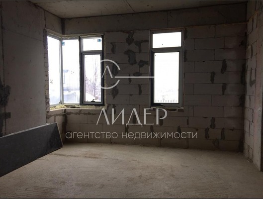 Продам однокомнатную (1-комн.) квартиру, Дагомысская (Центральный р-н) ул, 27, Сочи г