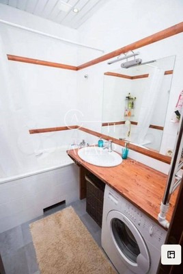 Продам трехкомнатную (3-комн.) квартиру, Есауленко (Хостинский р-н) ул, 10, Сочи г