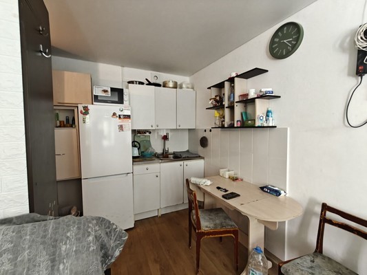 Продам комнату в 16-комн. квартире, Свердлова ул, 5а, Подольск г