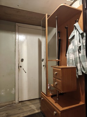 Продам комнату в 16-комн. квартире, Свердлова ул, 5а, Подольск г