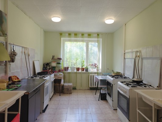 Продам комнату в 16-комн. квартире, Свердлова ул, 5а, Подольск г