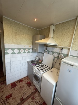 Продам двухкомнатную (2-комн.) квартиру, Володарского ул, 38, Лодейное Поле г